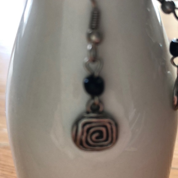 Handmade Silver/Black Earrings - Picture 3 of 4